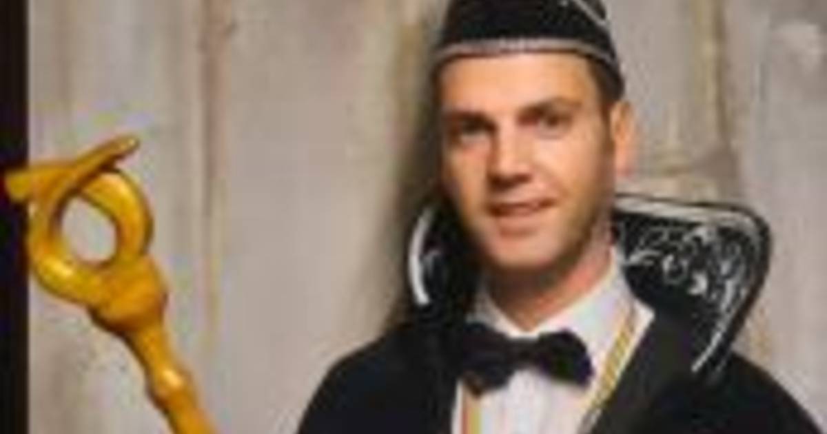 Rob d’n Urste regeert bij de Krulstarte in De Mortel