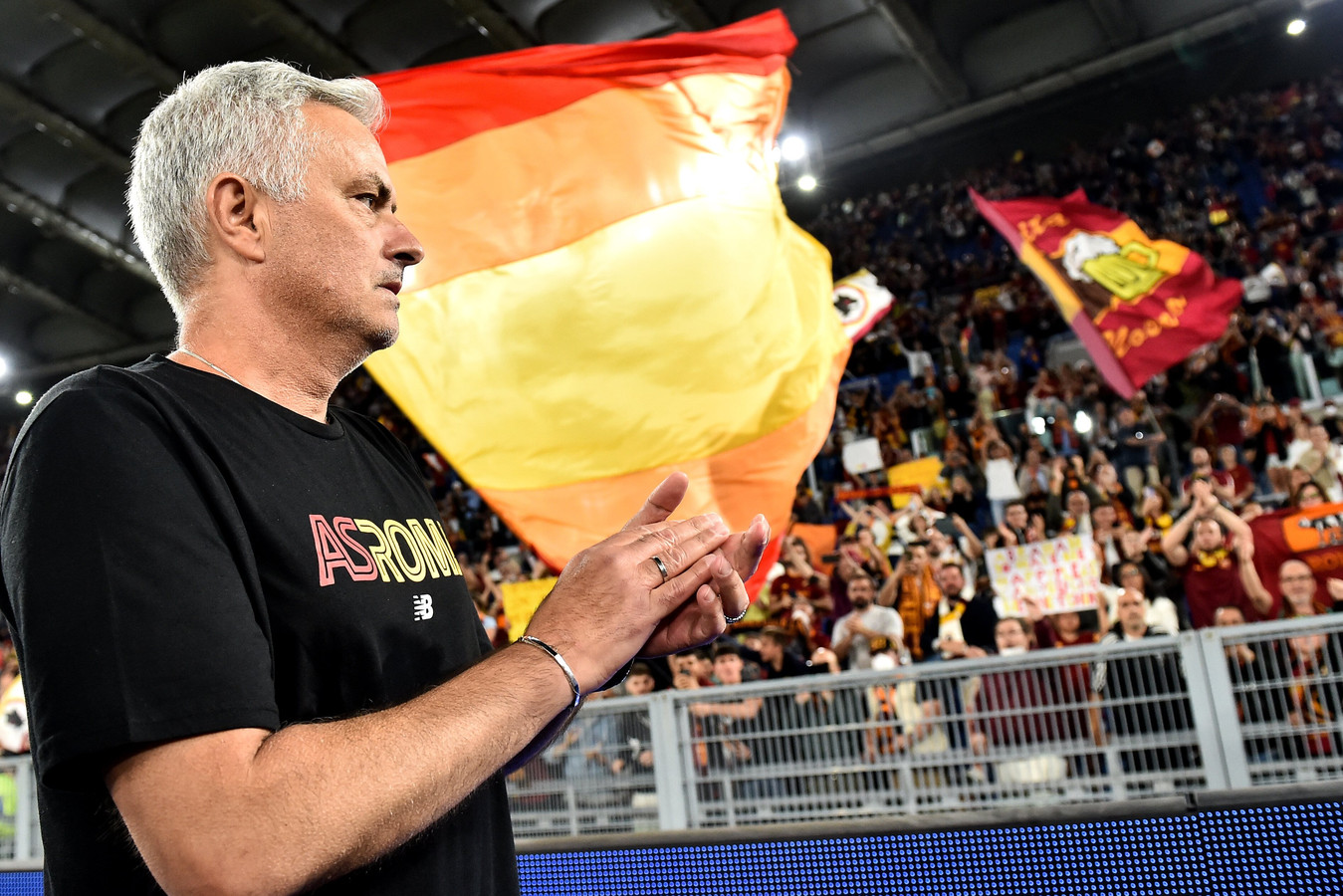 Hij kwam, zag en overwon hoe keizer Mourinho in één jaar AS Roma en een Italiaanse hoofdstad