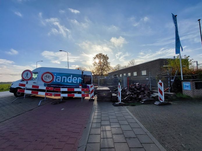 Omrijden vanwege werk aan elektriciteitsstation in Doesburg bijna