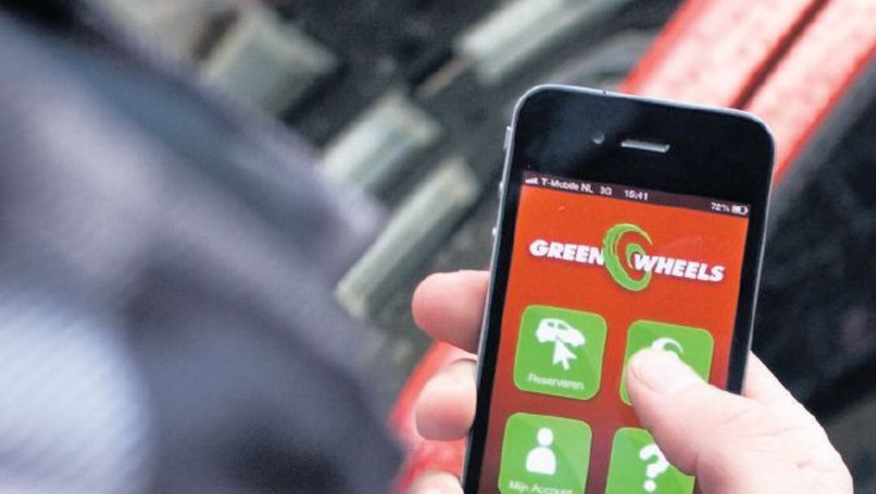 Auto nodig? Greenwheels bellen. Beeld Florentijn van Spronsen