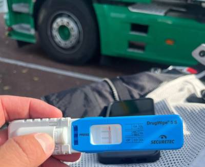 Trucker krijgt tijdelijk rijverbod na dubbele overtreding op A27 bij Hank