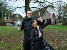 Pannenkoekenrestaurant in eeuwenoude Almelose stadsboerderij? Bjorn en Nina gaan er vol voor het ‘Hans en Grietje-gevoel’