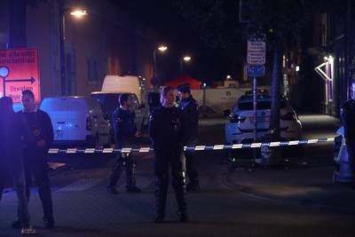 Deux policiers poignardés rue d’Aerschot: l’un des agents a succombé à ses blessures, le parquet antiterroriste saisi