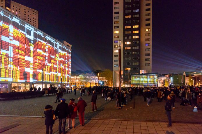770.000 bezoekers konden zich vergapen aan lichtkunst bij Glow in Eindhoven.