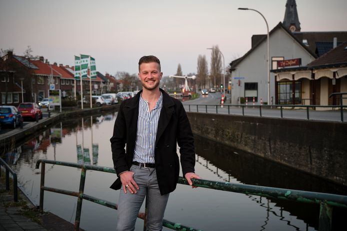 (C) Roel Dijkstra Fotografie / Foto : Fred Libochant

Den Hoorn /  Neal Ruiterman, raadslid met maar liefst duizend voorkeursstemmen