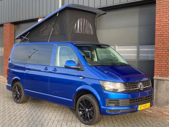 Een van de gestolen camperbusjes van Juan Vos.