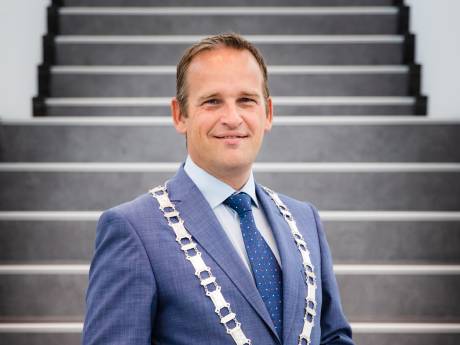 Burgemeester Bram van Hemmen blikt terug op vuurdoop tijdens coronacrisis