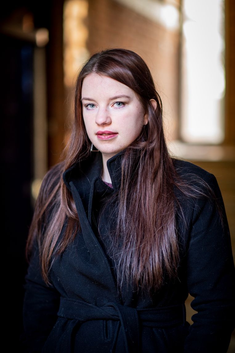 Maria, 22 jaar, wil de identiteit van haar donorvader weten. Beeld Linelle Deunk