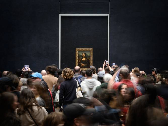 Louvre overweegt Mona Lisa in aparte zaal tentoon te stellen