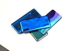 Dit zijn de beste en kleurrijkste smartphones voor ongeveer 250 euro
