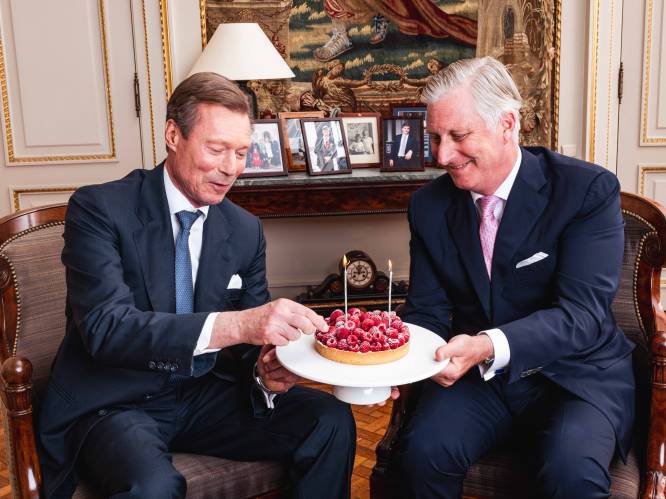 Samen kaarsjes uitblazen: koning Filip viert 64ste verjaardag samen met groothertog Henri van Luxemburg