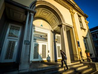 Politie vindt niets na korte ontruiming bieb universiteit Maastricht, plek weer vrijgegeven