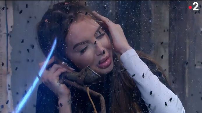 Nabilla n'a pas apprécié l'épreuve de "La cabine téléphonique".