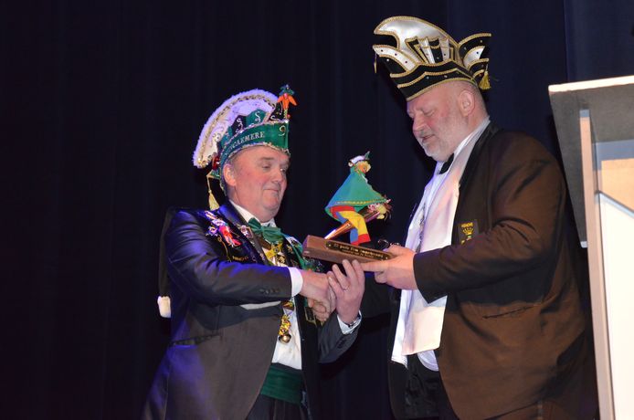 Eric Herremans en de Prinsencaemere werden tijdens de laatste machtsoverdracht nog gehuldigd door de Ridders in de Wortelorde voor 22 jaar Don Augustprijs, waarover de Prinsencaemere een expo organiseerde.