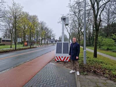 Flexflitser moet hardrijders in Made afschrikken: ‘Duidelijk aangeven dat hier de grens is’