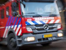 Brandweer rukt uit voor felle brand in lunchroom-bakkerij Overvecht