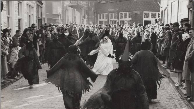 Ook in 1958 moest er in Huissen entree betaald worden voor carnaval en dat viel heel slecht