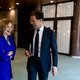 Geen linkse, maar een zwarte wolk hangt boven Rutte en Schippers