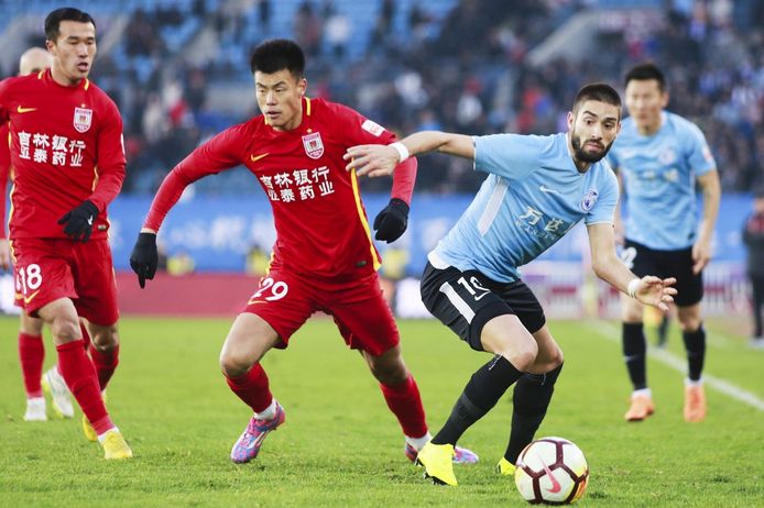 Yannick Carrasco Dalian Yifang