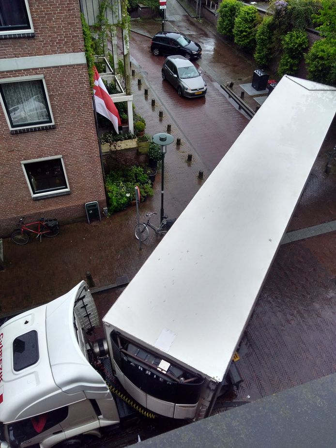 Vrachtwagens zijn binnenstadbewoners een doorn in het oog.