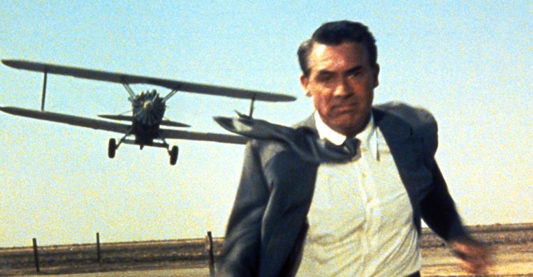 Cary Grant in North by Northwest Beeld  Courtesy Everett Collection