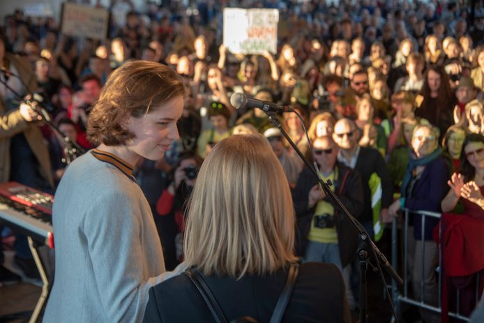 Anuna en Kyra Gantois, klimaatmeisjes die de protesten in Vlaanderen op gang trokken. Ook in Gent aanwezig.