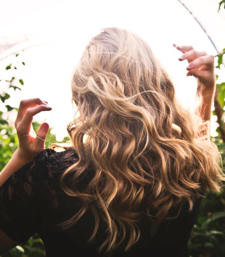 Se laver les cheveux avec de l'eau de riz pour qu'ils poussent plus vite: est-ce vraiment efficace? 