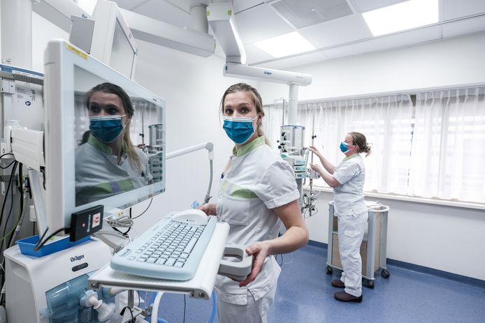 In het SKB is het aantal verpleegbedden voor coronapatiënten inmiddels teruggeschroefd van dertien naar acht en het aantal IC-bedden van vijf naar drie. Archieffoto.