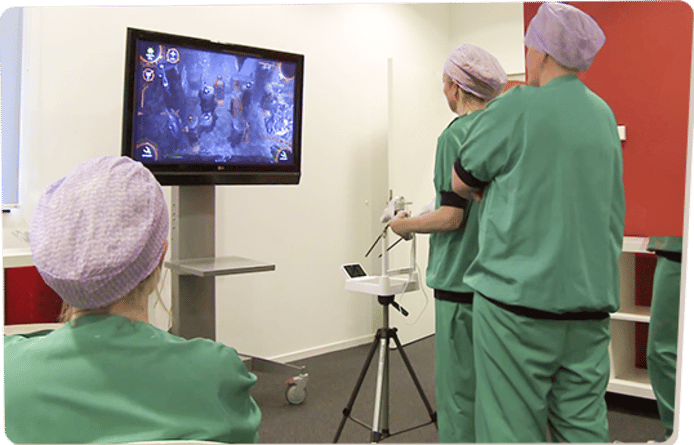 Chirurgen oefenen met de game Underground.