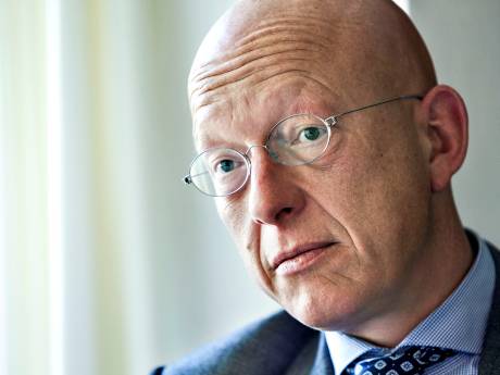 Burgemeester Nuenen gebruikt omstreden financiële truc om aan salariskorting te ontkomen