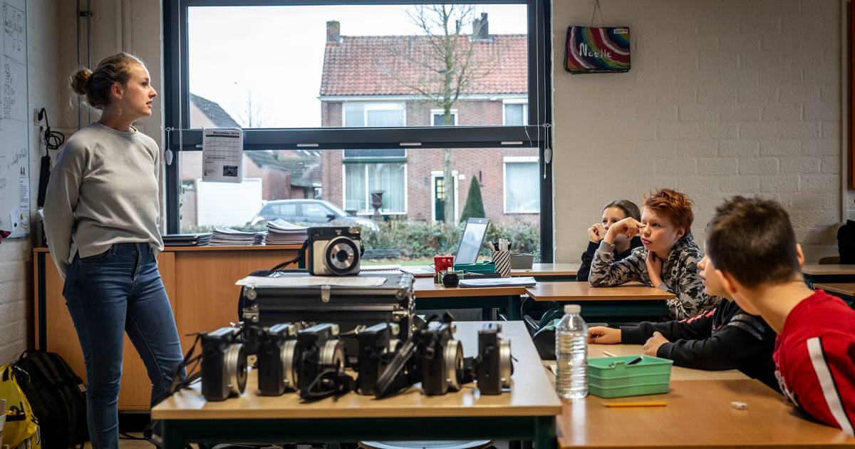 Leerlingen van basisschool 't Hout in Helmond aan de slag als 'World