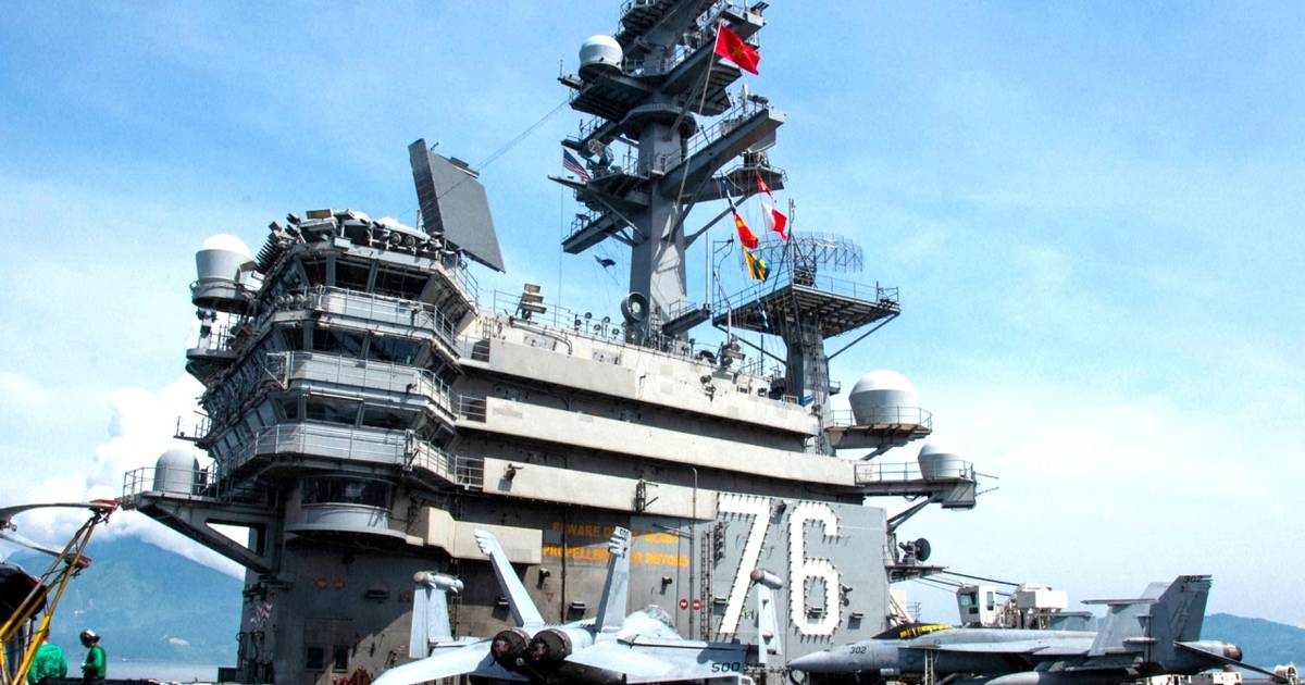 Vietnam: le porte-avions américain «USS Ronald Reagan» en escale à Danang