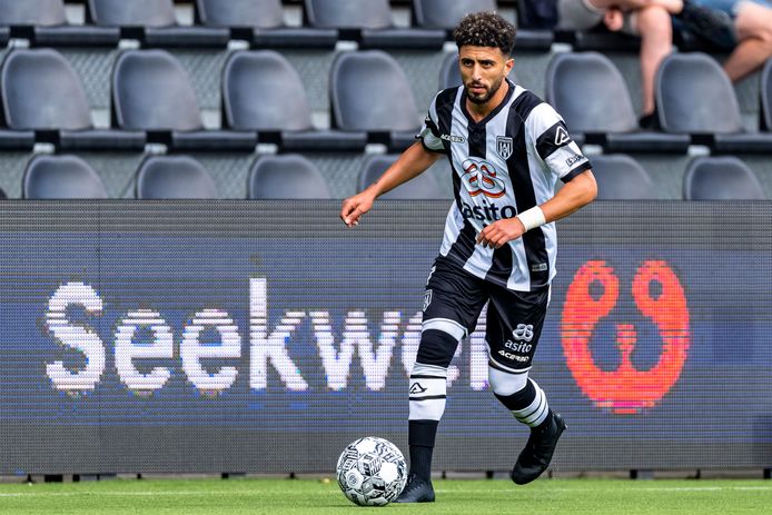 Nieuweling Bilal Basacikoglu.