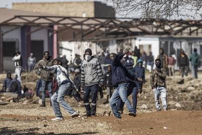 Flambée de violence en Afrique du Sud: 72 morts et 1.234 arrestations