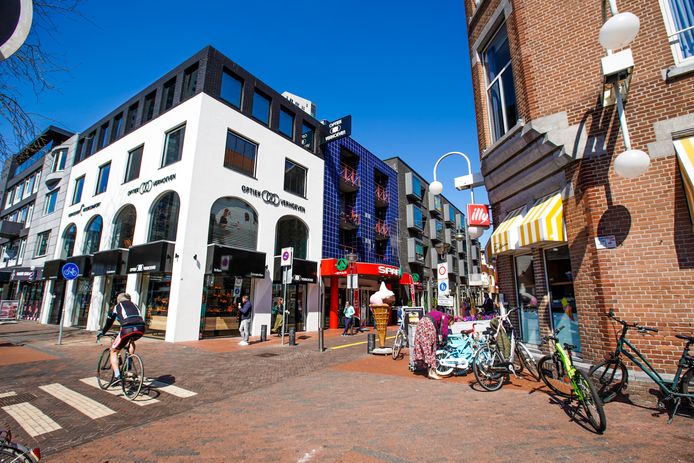 Diefstal met geweld bij de Spar in Eindhoven.