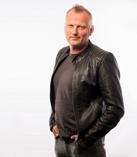 Een Ajaxwappie is net een verwend kreng uit Het Gooi: zeuren over een Porsche omdat je een Ferrari wil