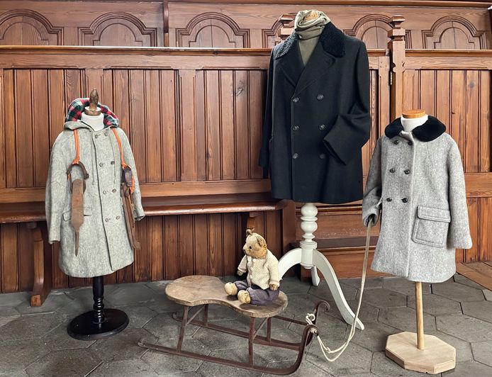 Kleding zoals te zien op Wintersfeer van Weleer in de Antonius in Rekken