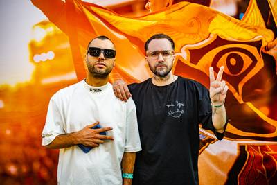 Oekraïens dj-duo Artbat, na hun set op Tomorrowland: “Liefde en vrede zijn overal belangrijk”