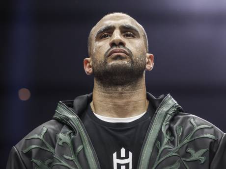 Badr Hari lijkt twijfels over kickbokspensioen de baas: ‘Ik verwacht en hoop dat hij doorgaat’