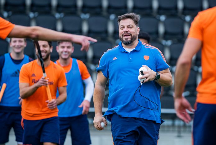 Max Caldas.
