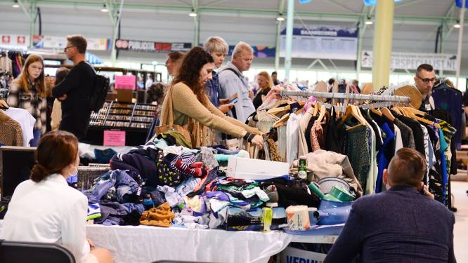 Twentse vlooienmarkt, gratis lentetour door de binnenstad en meer weekendtips in Enschede
