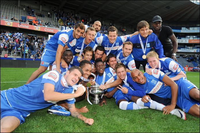 Genk wint op 21 juli 2011 de Supercup. Buffel en co rekenen af met bekerwinnaar en vicekampioen Standard.