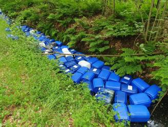 381 jerrycans met drugsafval gedumpt in Brabants bos: ‘En dat voor een paar rotcenten’