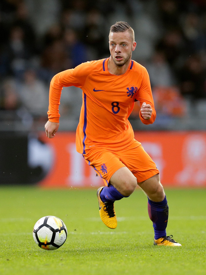 Langeler selecteert vijf PSV'ers voor Jong Oranje ...