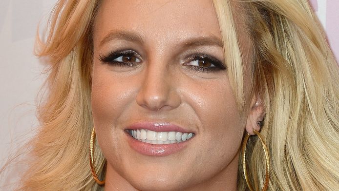 Britney Spears Wil Gwen Stefani Als Lingeriemodel Show Adnl