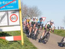 Tim Bierkens onttroont Rico van Damme in Ronde van Oud-Vossemeer