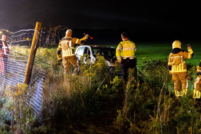 Ongeluk met twee auto's op A58 Molenschot.