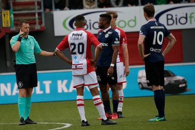 Sparta-baas Laros laaiend na arbitrale dwaling: ‘Onacceptabel’