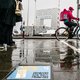 Amsterdam vertelt voorbijgangers over de duistere kant van de zeehelden op straatnaamborden