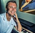 ‘Met de helikopter vliegen geeft me een veel grotere kick dan koersen’: Thomas, zoon van ploegleider Patrick Lefevere